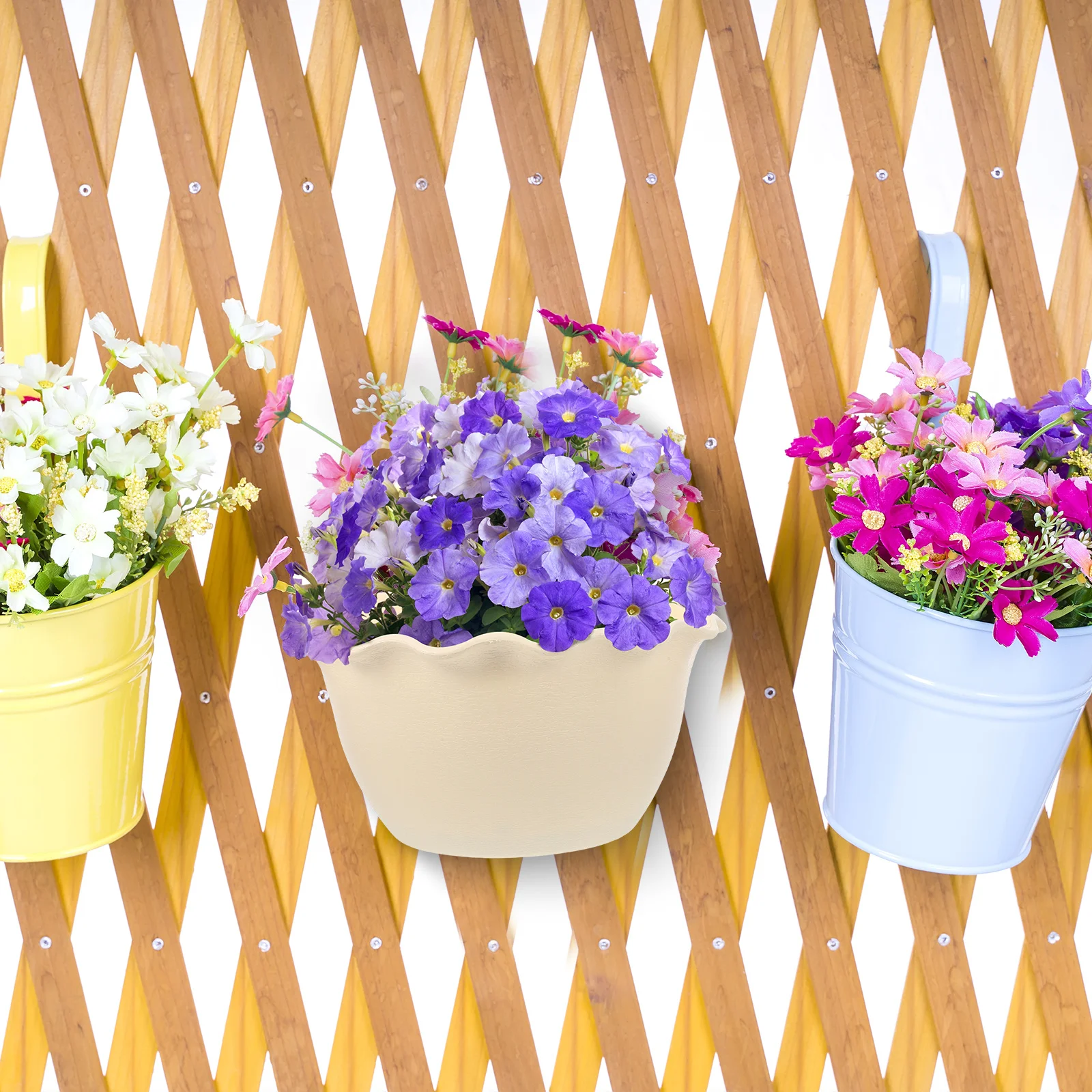 

1Pcs Semicircle Plastic Wall Hanging Planter Durable Indoor Outdoor Hanging Flowerpot Garden Supplies Beige Garden Supplies