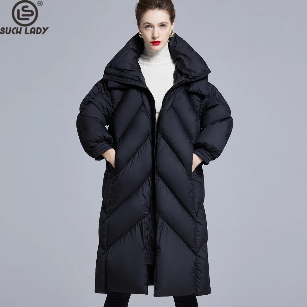 

Women's Extra Long Hooded Puffer Coat Quilted Down Jacket with Zip Closure & Side Pockets, Oversized Winter Parka for Warmth