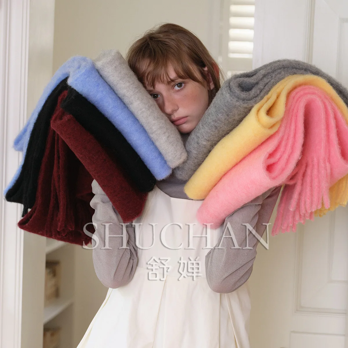 

22% шерсть альпаки, смешанный шарф, женский зимний корейский атмосферный однотонный шарф, женский роскошный шарф