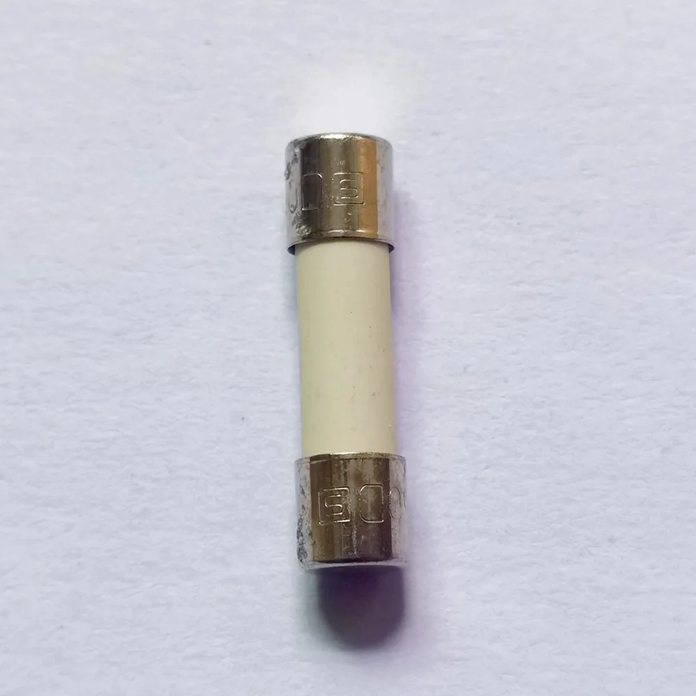 Original new 100% M8A/250D 8A 250V import fever fuse 5X20