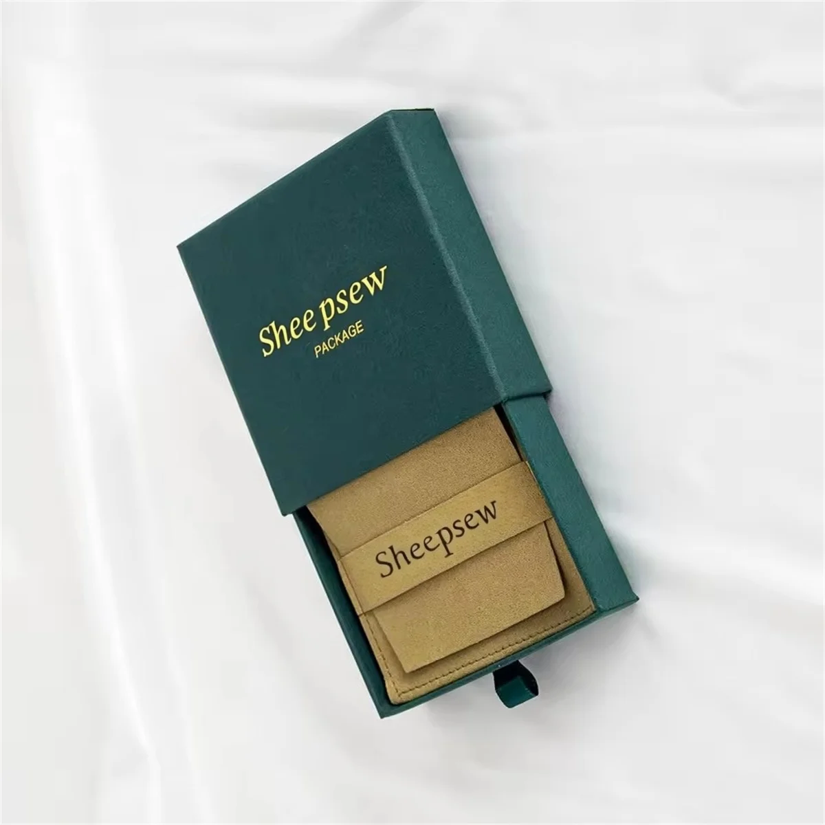 

15 шт. персонализированный логотип 8x8 см, сумка для ювелирных изделий и 9x9x2,5 см, розовая бумажная коробка с индивидуальным ящиком, упаковка для сережек, подарочный пакет, свадебный