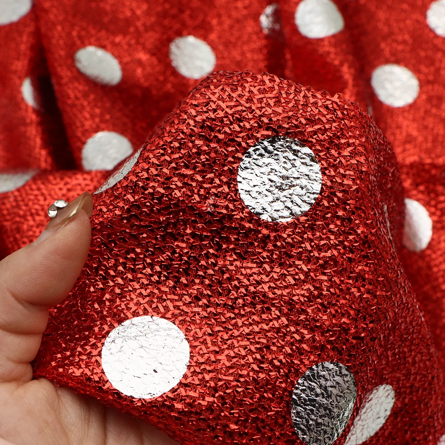 Pre-cut 1pc Of Dot Red Tinsel Onion Cloth Fabric, 100% Polyester 150X50 Cm, Precut - Hand Wash Only | Perfect