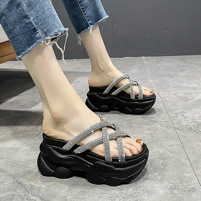 On A Wedge Slippers Women Summer High-Heeled Shoes Lady Platform Slides Pantofle Jelly Flip Flops Fashion Soft 2024 Glitter