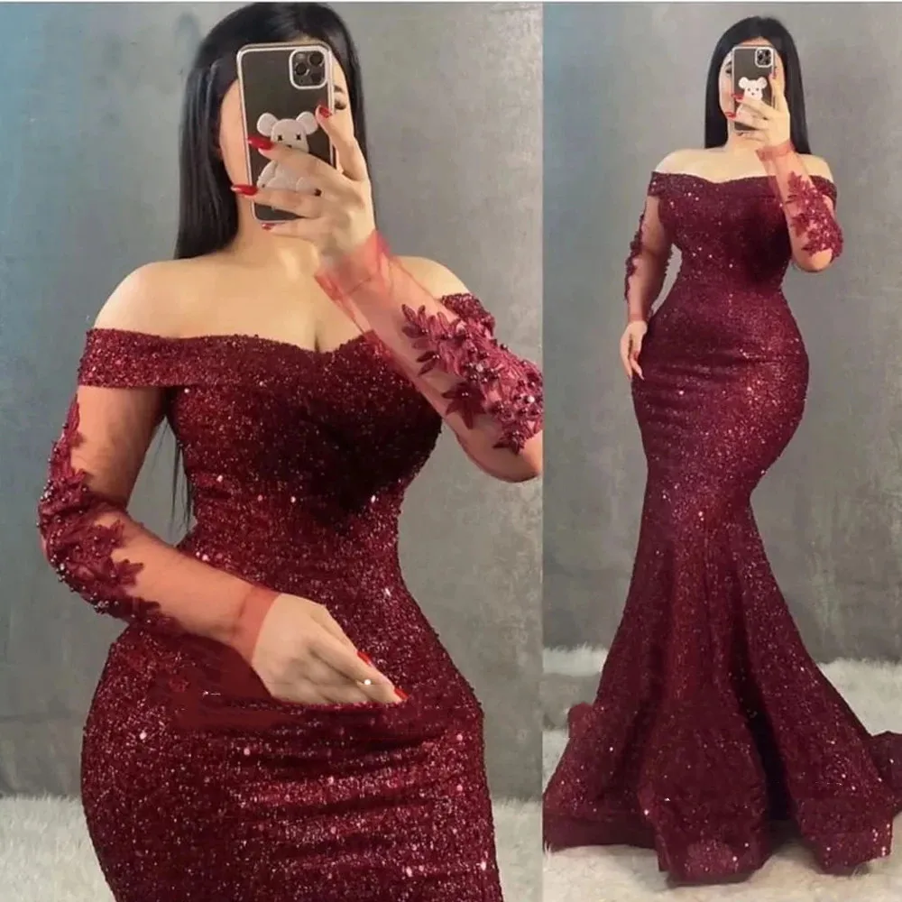 Abiti da sera a sirena bordeaux glitterati con spalle scoperte maniche lunghe 2023 nuovi In pizzo abiti da ballo formali da donna Met Gala Plus