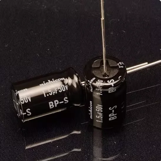 

20pcs/lot Japanese original Nichicon audio electrolytic capacitor GB 1.5uf 50V BP-S 12.5x20mm free shipping