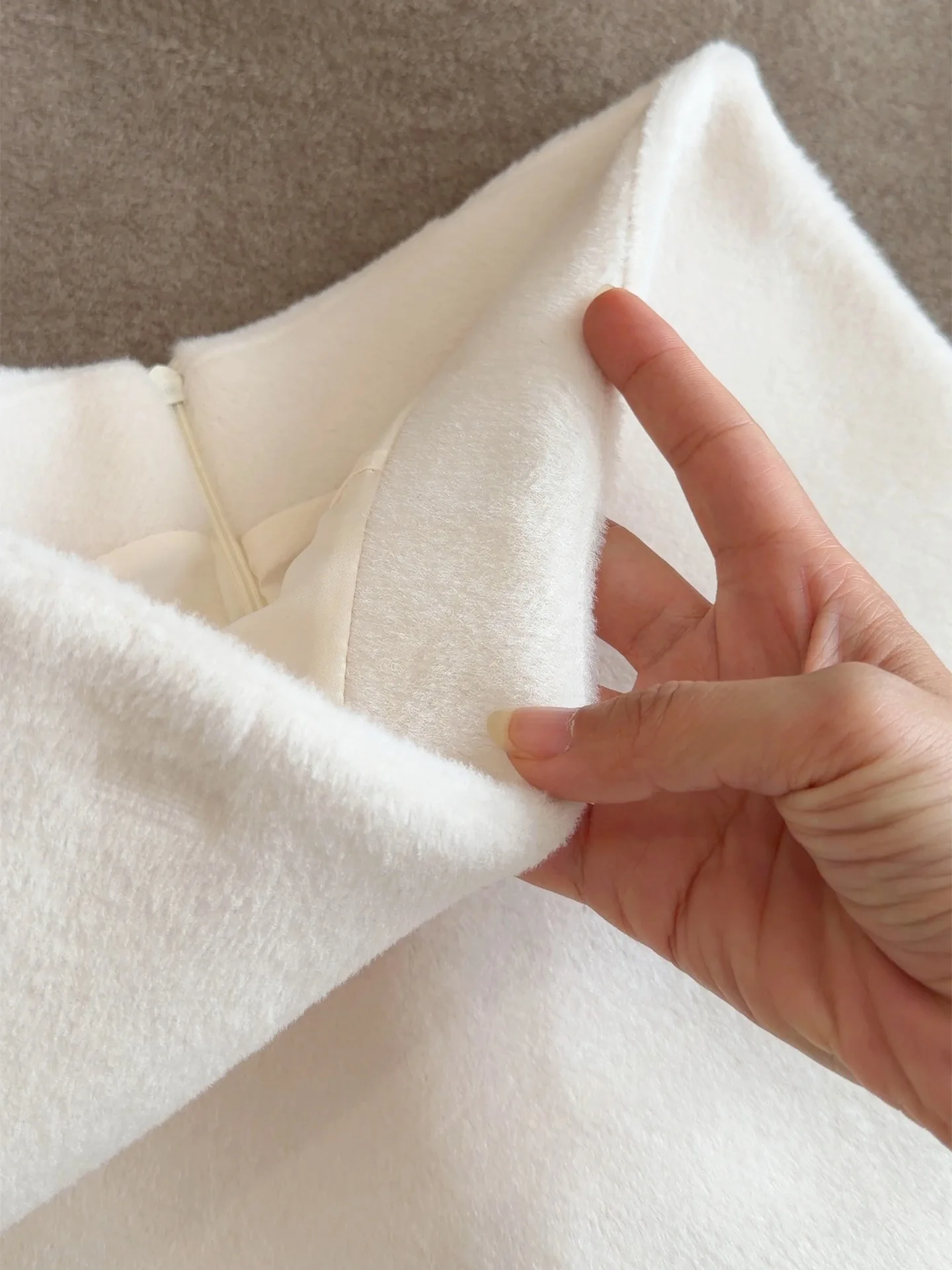 Jupe en laine épaisse pour fille épicée, jupe sexy taille haute pour femmes, jupe courte trapèze, mini jupe, automne et hiver