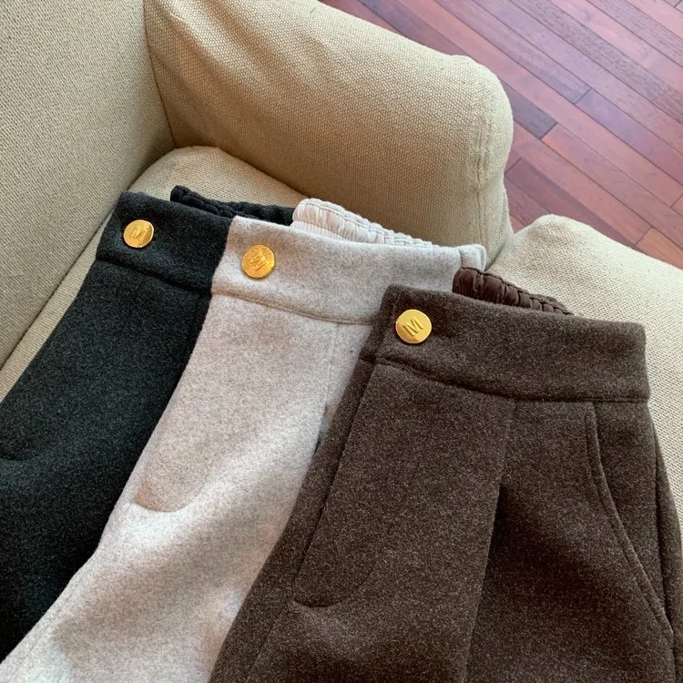Damen-Shorts aus dicker Wolle mit weitem Bein, Herbst-Winter, neue High-Waist-Shorts, locker geschnitten, gerade geschnitten, Bootcut-Shorts, lässige Oberbekleidung – Detail 18