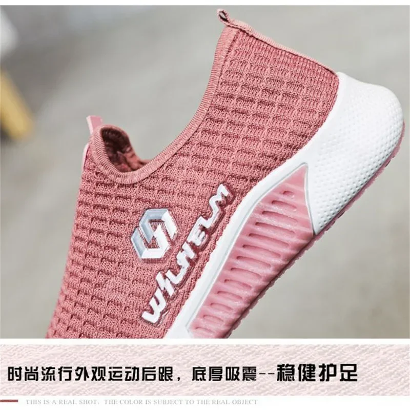 *New Casual Sneakers Women's Mesh Breathable Summer Soft Bottom Running Shoes Trendy Coconut Shoes