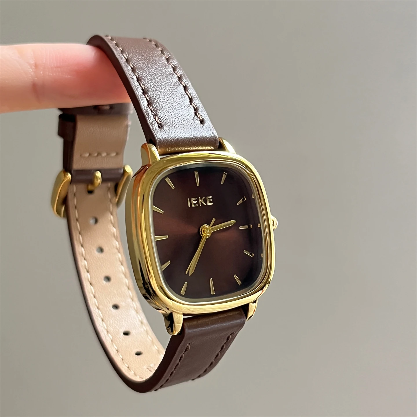 

New Brown Thin Strap Women'S Watch, Fashionable, Retro, Casual, Artistic, Versatile Quartz Wristwatch, Trendy Women'S Watch.