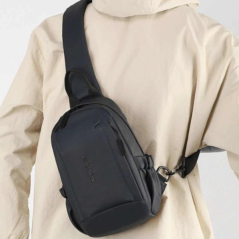 

Faionable Large Capaci Men's Crossbody Chest Bag Travel Cycling Small Bapa Casual Sle ell ape Nylon Fabric
