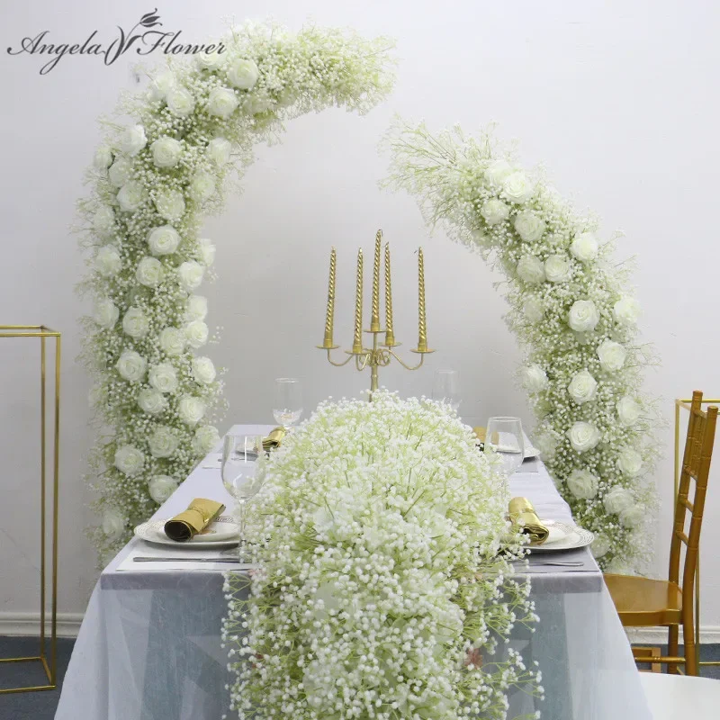 

Gypsophila-Blumenreihe-Arrangement mit Hornbogen, Hochzeitshintergrunddekoration, Blumenwand, Party-Tischfenster-Display