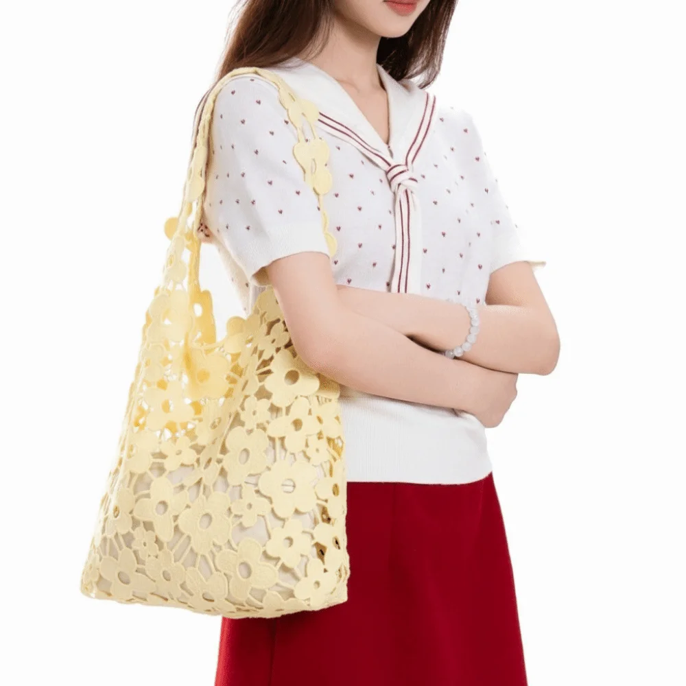 

Vintage Woven Flower Tote Bag Large Capacity Soft Hollow Out Embroidered Handbag Has Inner Pocket Handheld