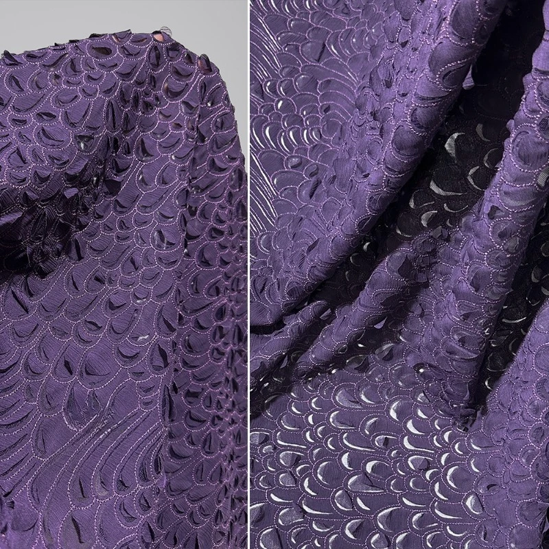 

Фиолетовая вышитая кружевная ткань Дизайнерская ткань для шитья своими руками Полая вышитая сетка Жаккардовое платье Дизайнерская ткань одежды