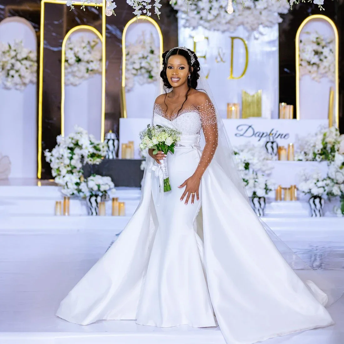 Flavinke Abiti da sposa a sirena africana personalizzati per la sposa Abiti da sposa in raso treno staccabile maniche lunghe abito da sposa