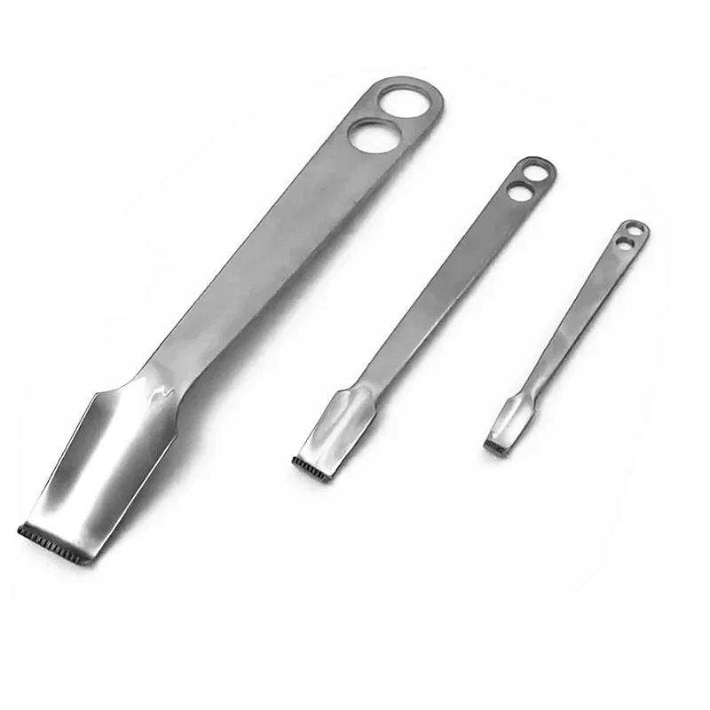 

Femoral Head Femoral Neck Bone Pry and Retractor Total Hip Replacement THR Pulling Hook with Teeth Stripping Femoral Head