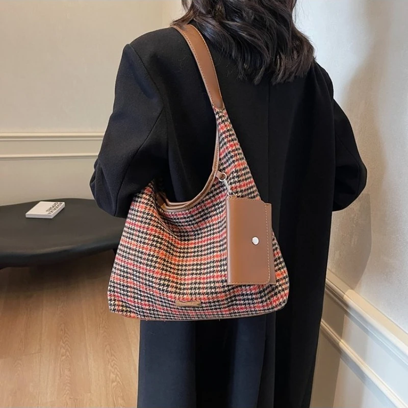

Women's Houndstooth Tote Bag with Detachable Pouch, Casual Style for Daily Errands & Office Commute Handbags for Women