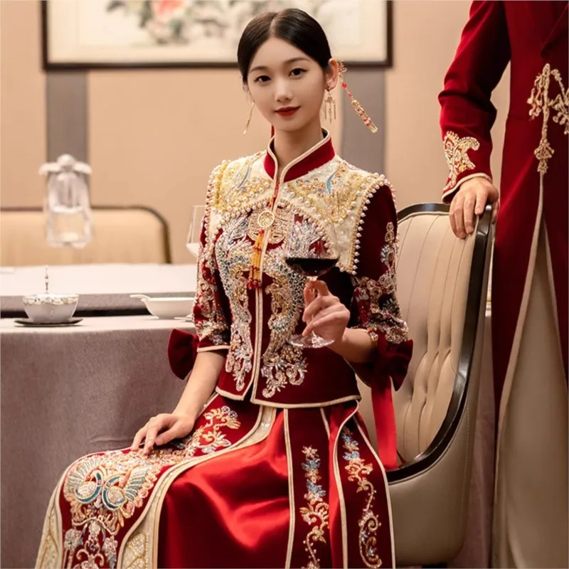 

New Chinese-style velvet heavy industry dragon and phoenix clothing