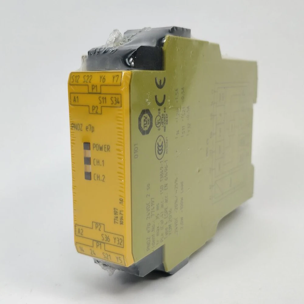 New for Pilz  PNOZ e7p 774197 24V Safety Relay Module in Box