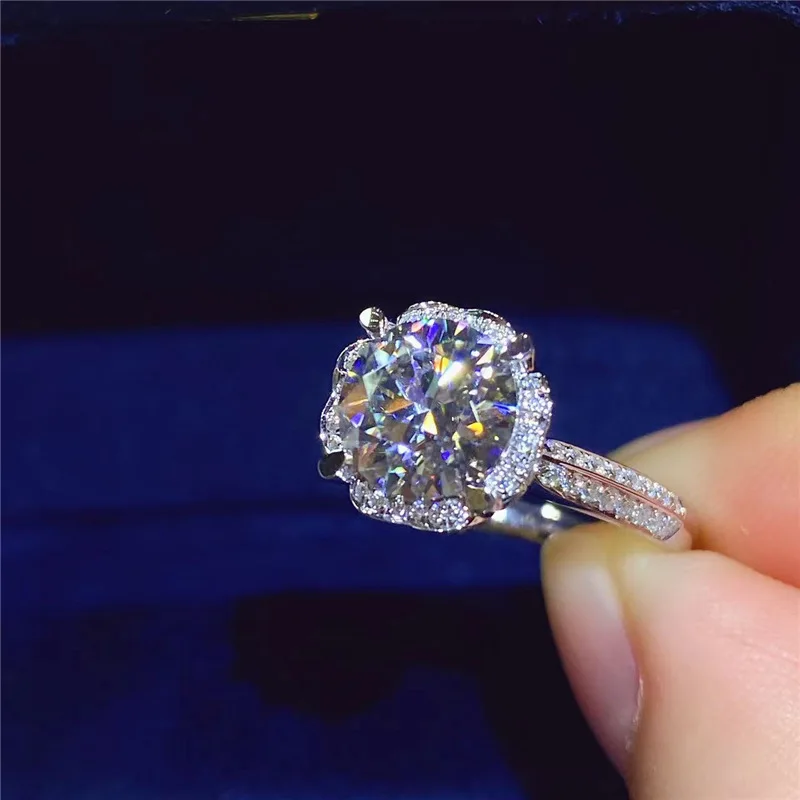 Luxury 18K white gold solid platinum PT950 women's ring diamond D-color flower micro inlaid birthday