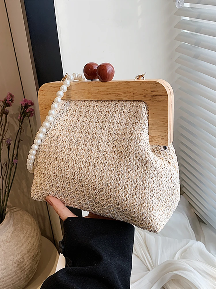 Design Woven Straw Clip Handbags and Purses Shouler Crossbody Bags for Women New Vintage Summer Beach Ladies Messenger Bags