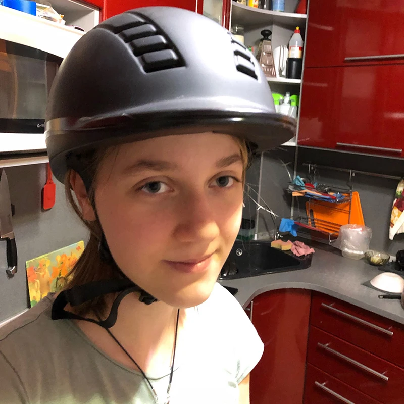 LOCLE Hochwertiger Reithelm, Reithelm, atmungsaktiv, langlebig, Sicherheit, halbe Abdeckung, Reiterhelme, Größe S/M/L