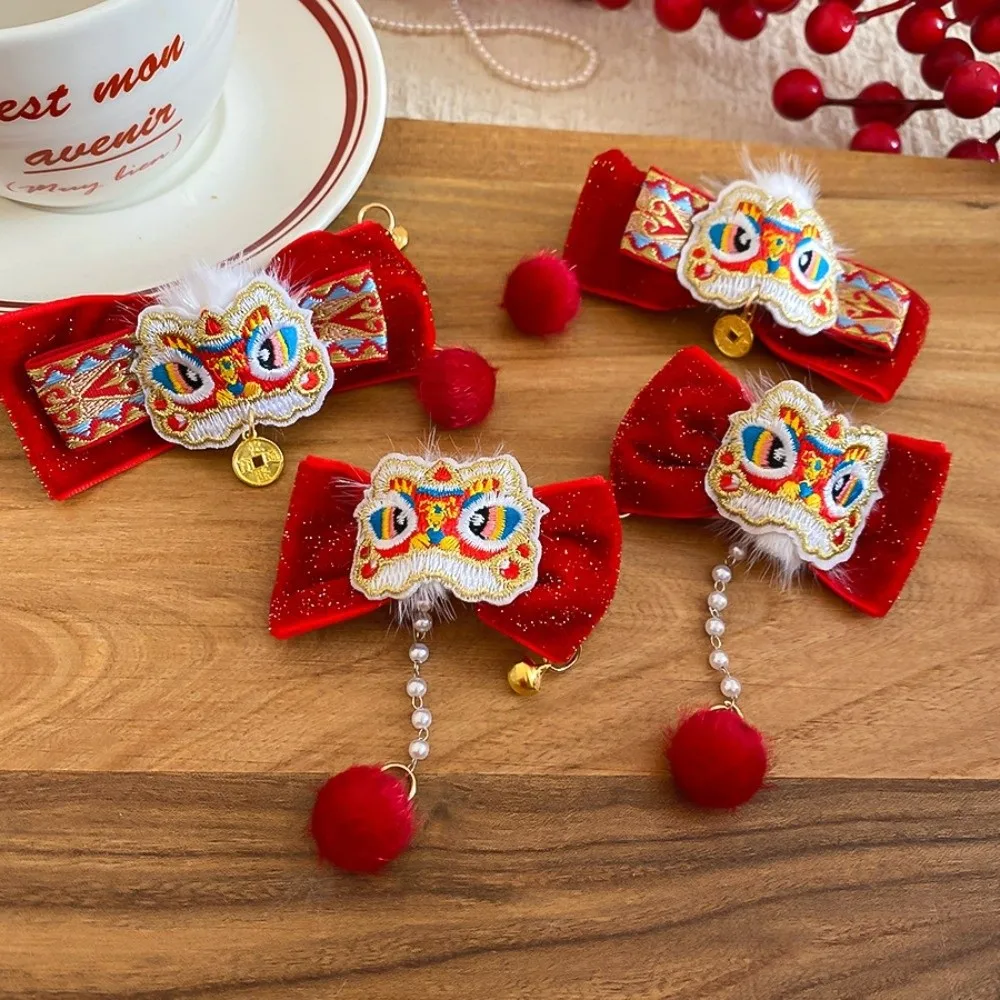 Épingle à cheveux avec pompon chinois danse du Lion, boules rouges en peluche, couvre-chef Kimono japonais, accessoires pour cheveux de fille