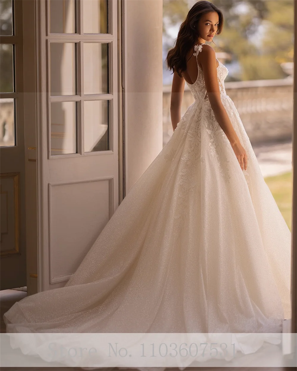 Robe de Mariée Bouffante en Tulle et Dentelle pour Femme, Décolmétrage en V Profond, Intemporel, Ligne A, Dos aux, Cour, Éducative