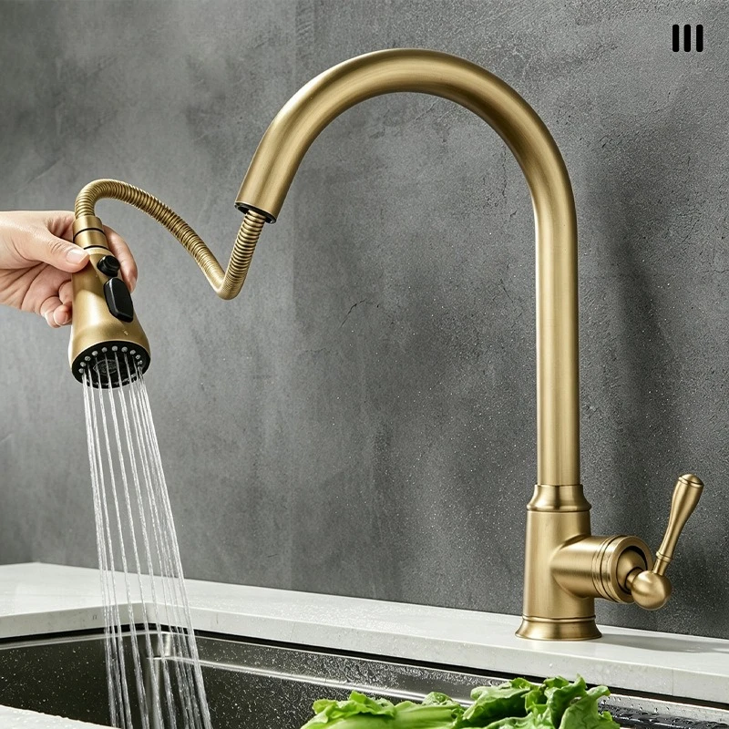French-style vintage brass three-mode pull-out tap for domestic kitchen sinks swivelling hot and cold water tap