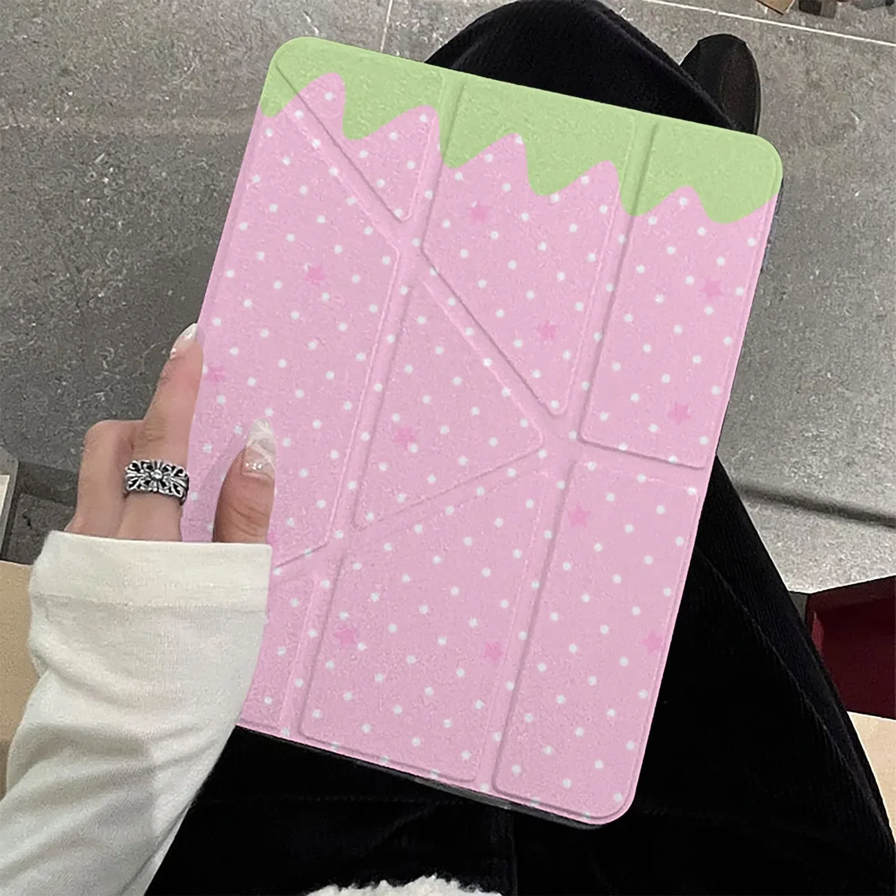 Pink Polka Dots Strawberry Y2K Tablet Case For iPad Pro 13in 11th M5 M4 12.9in A16 7/8/9/10th Air4/5/6/7 11in M2 M3 Mini Cover