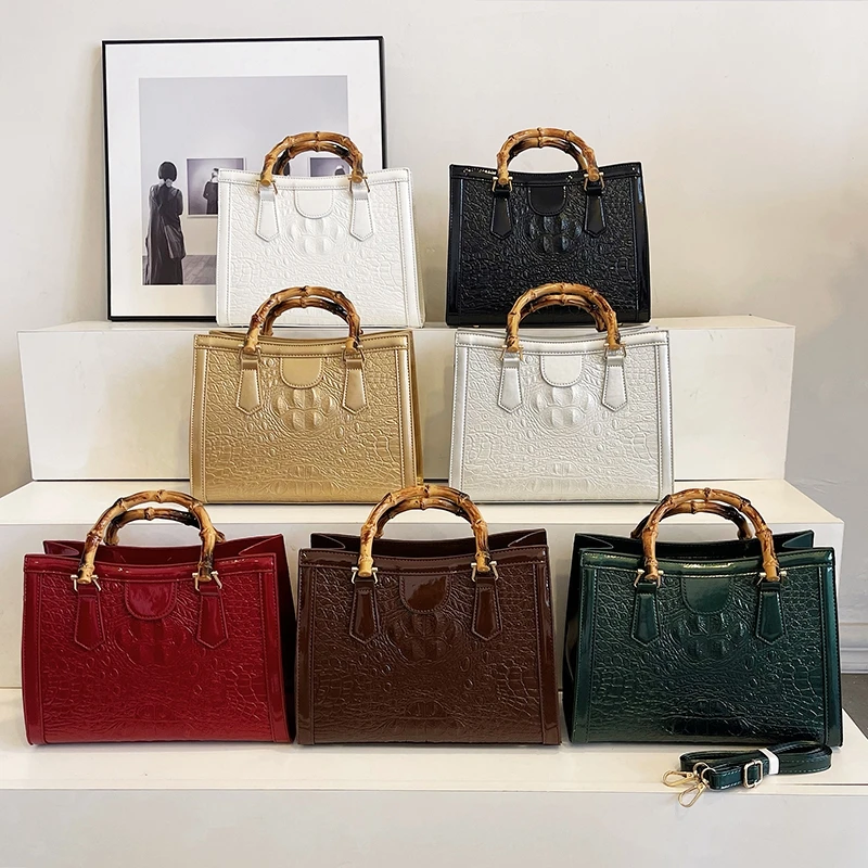 Top Brand Shoulder Bags for Women Bamboo Handle Handbag Luxury Hand Bag Designer Purses Crossbody Bag New Tote Bag Cute Satchel