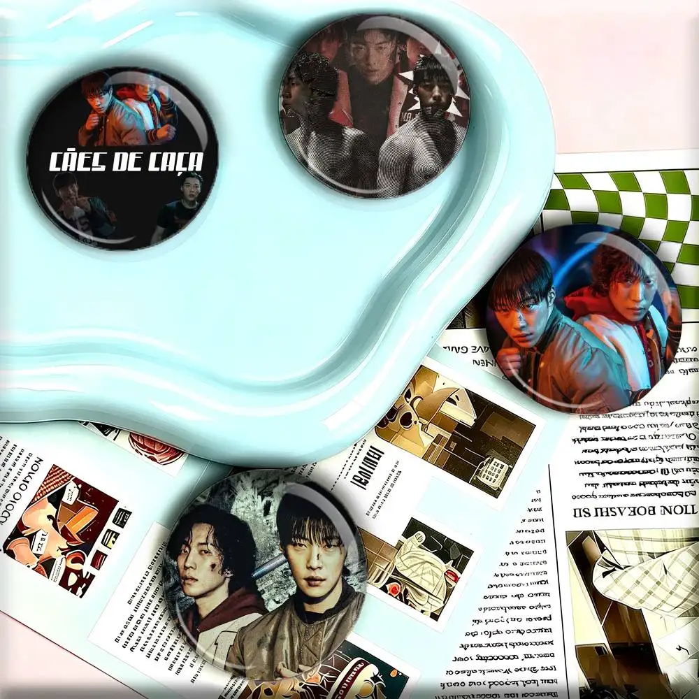 HOT Drama B-Bloodhounds  25 32 44 58 75mm Badges Personalized Round Brooches Pins Accessory Gift