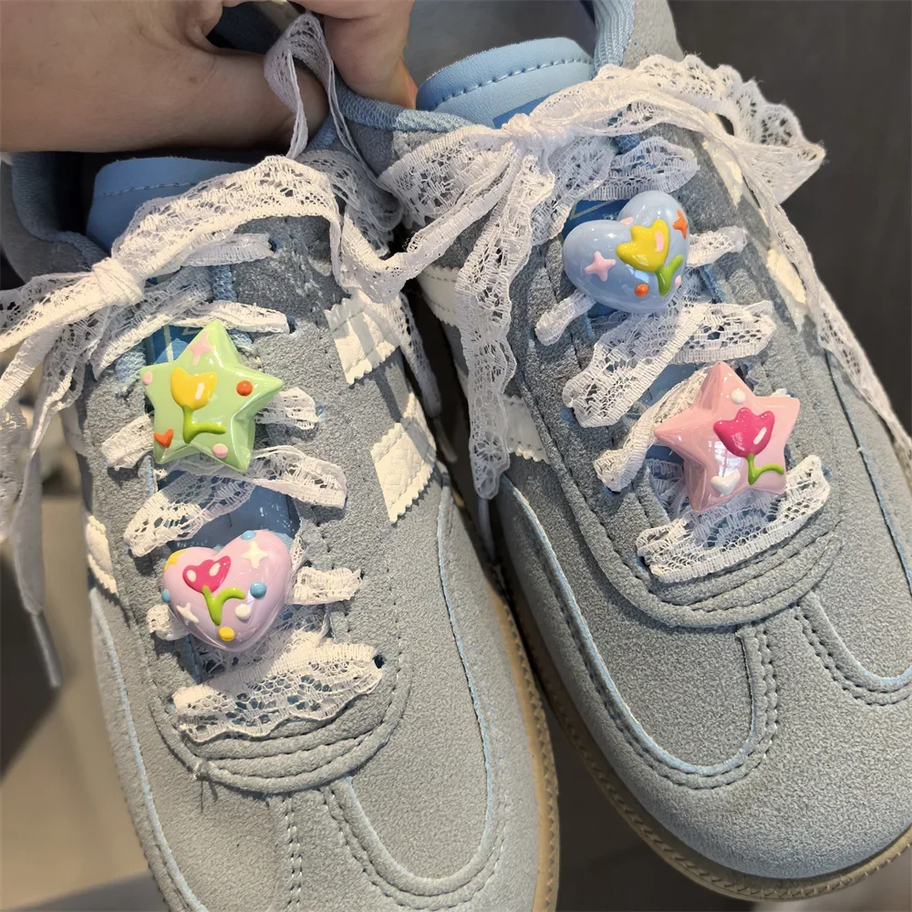 New 1PCS Girl Pearl Crystal Bow Shoe Charm DIY Colorful Star Love Buckle Tulip Shoe Laces Charms for Sneakers Shoes Decorations