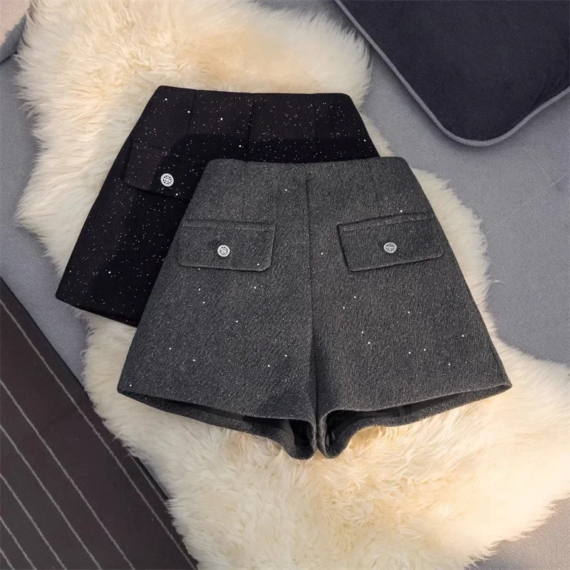 High-Waisted Tweed Style Woolen Shorts For Women Casual Sensibility Design Versatile Thermal Pants Cotton Material Winter Wear