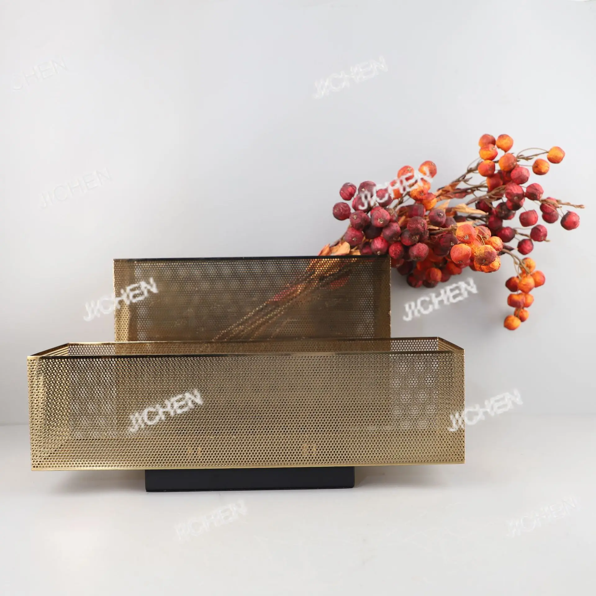 

Это золотистое пористое цветочное украшение для спальни, гостиной, столовой, кабинета, а также настольный декоративный элемент ручной работы.