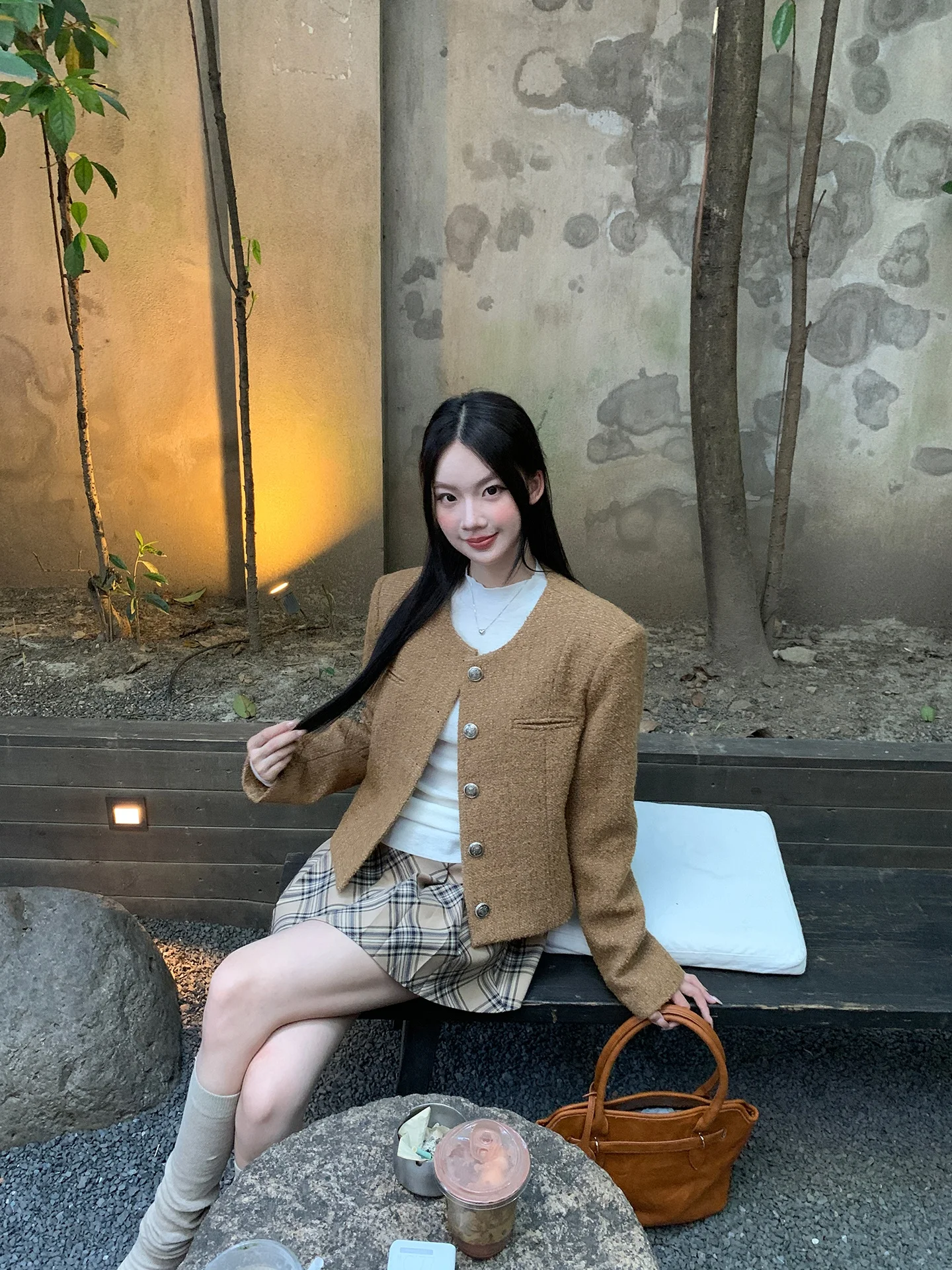 Roter Celebri-Wollmantel für Damen, Khaki, Farbe Wollmischung, Faion-Oberbekleidung, gerader Schnitt, regulär, Sve, lang, rund, Ne...