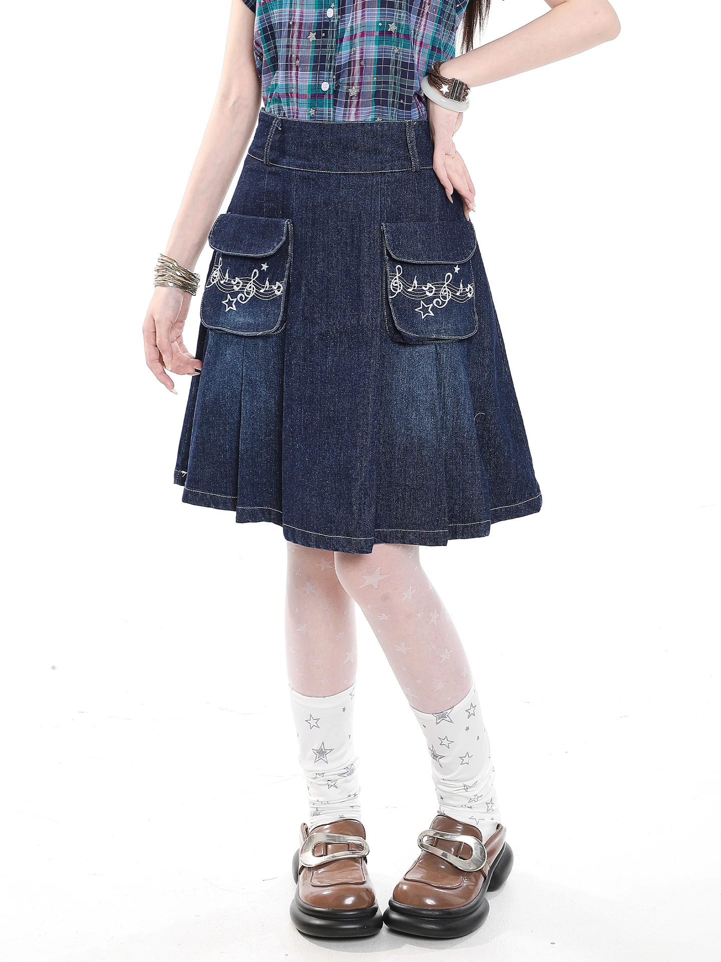 Retro Embroidered Denim A-Line  Skirt High Waist Casual Summer Versatile Loose Girls Skirt High Waist Pleated Skirt