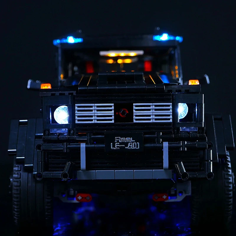 مجموعة إضاءة LED RC DIY لمجموعة مكعبات بناء سيارات الدفع الرباعي الكبيرة 6 × 6 LEGO J901 (ضوء LED فقط، بدون نموذج كتل)