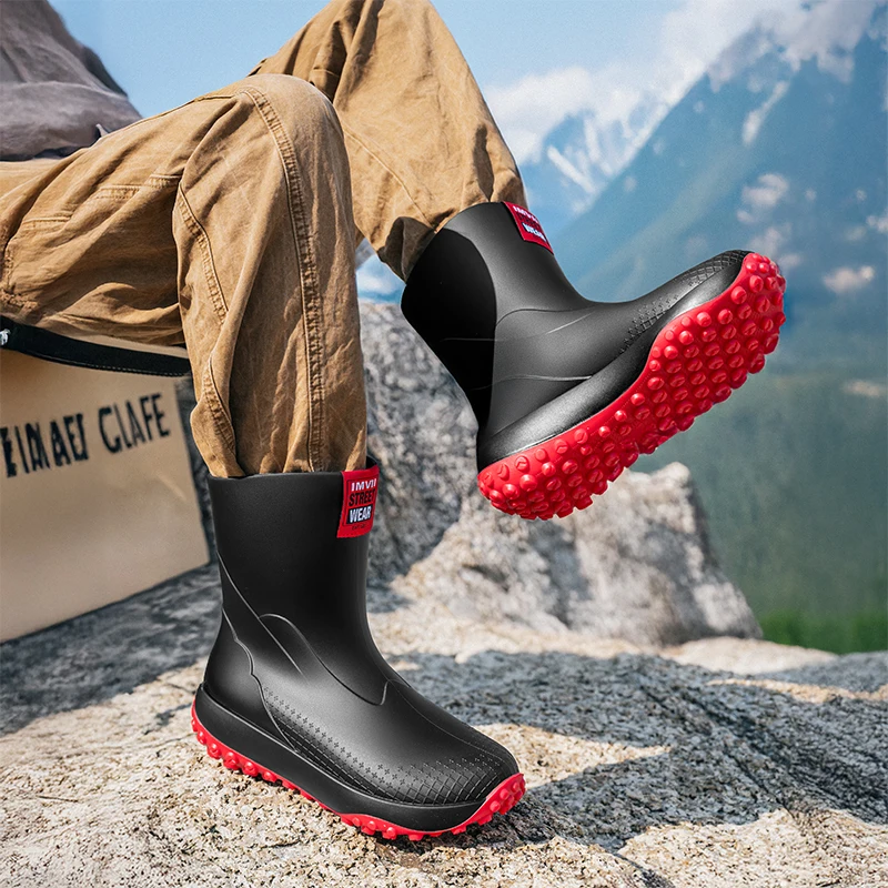 

New Outdoor Non-slip Light Shoes Men Rain Boots Waterproof Rubber Fishing Shoes Durable Waterproof Rubber Fishing Shoes