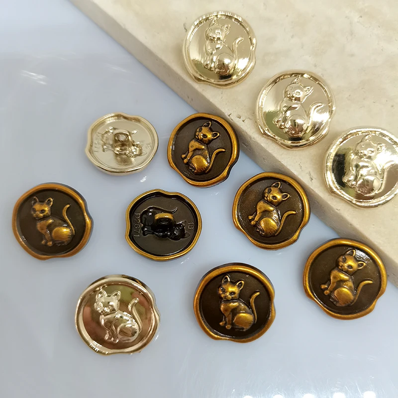 17.5/25MM Cute Vintage Cat Design Metal Buttons Of Clothing Wholesle Fashion Decor High Quality Button For Women Dress Sewing