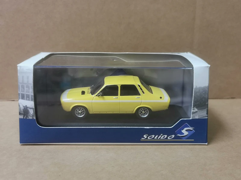 SOLIDO 1:43 Scale R 12 1970 Simulation Alloy Car Model Diecast Toy Vehicle Collectible Souvenir