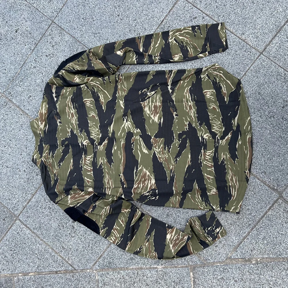 タクティカルジャングルタイガー長袖シャツ VS タクティカルVネック通気性速乾シャツ