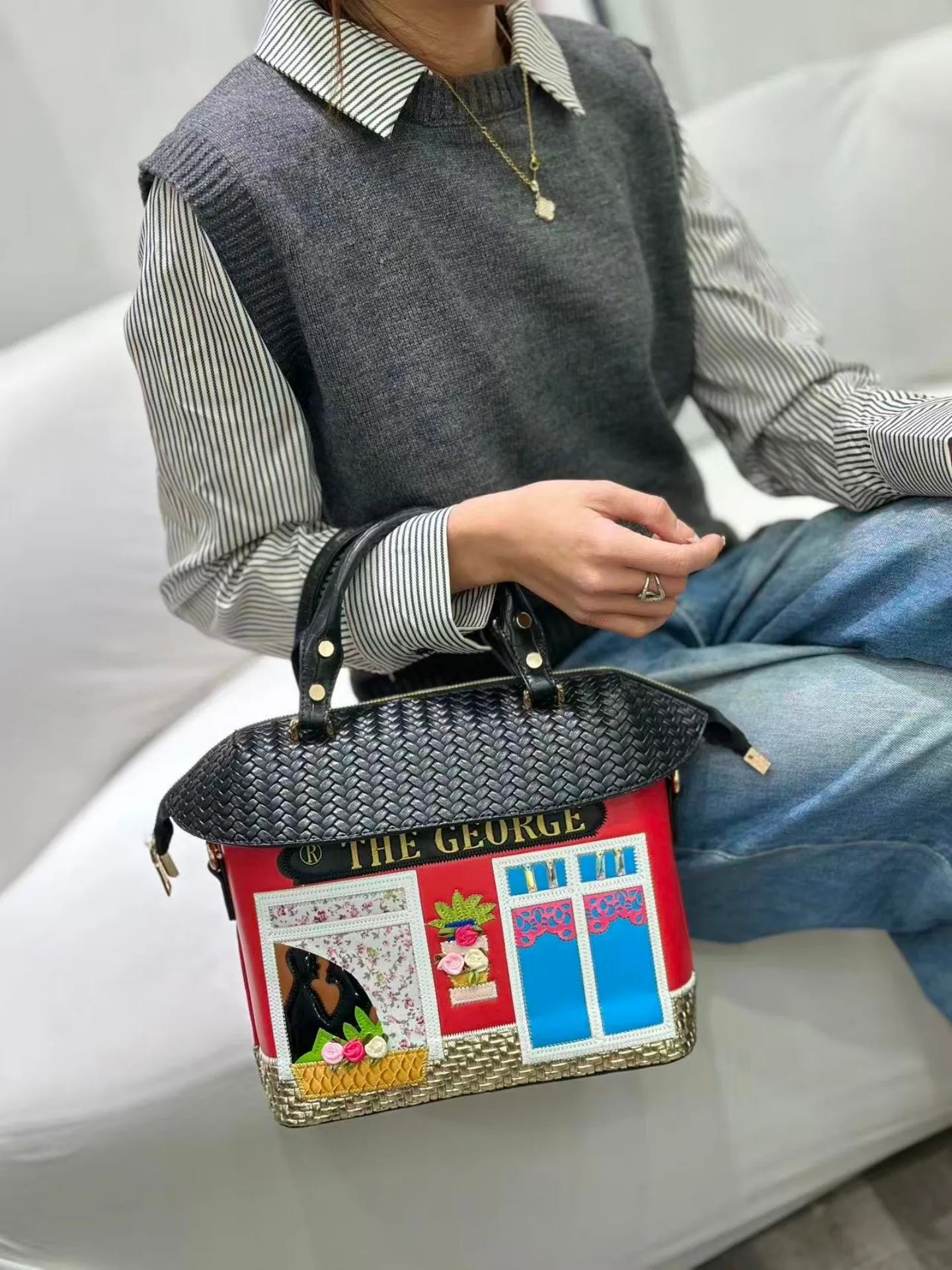 Women's Handbag Creative Couple Hotel Shape Retro Shoulder Bag Large Capacity PU House Shape Crossbody Bag Party Bag for Unisex