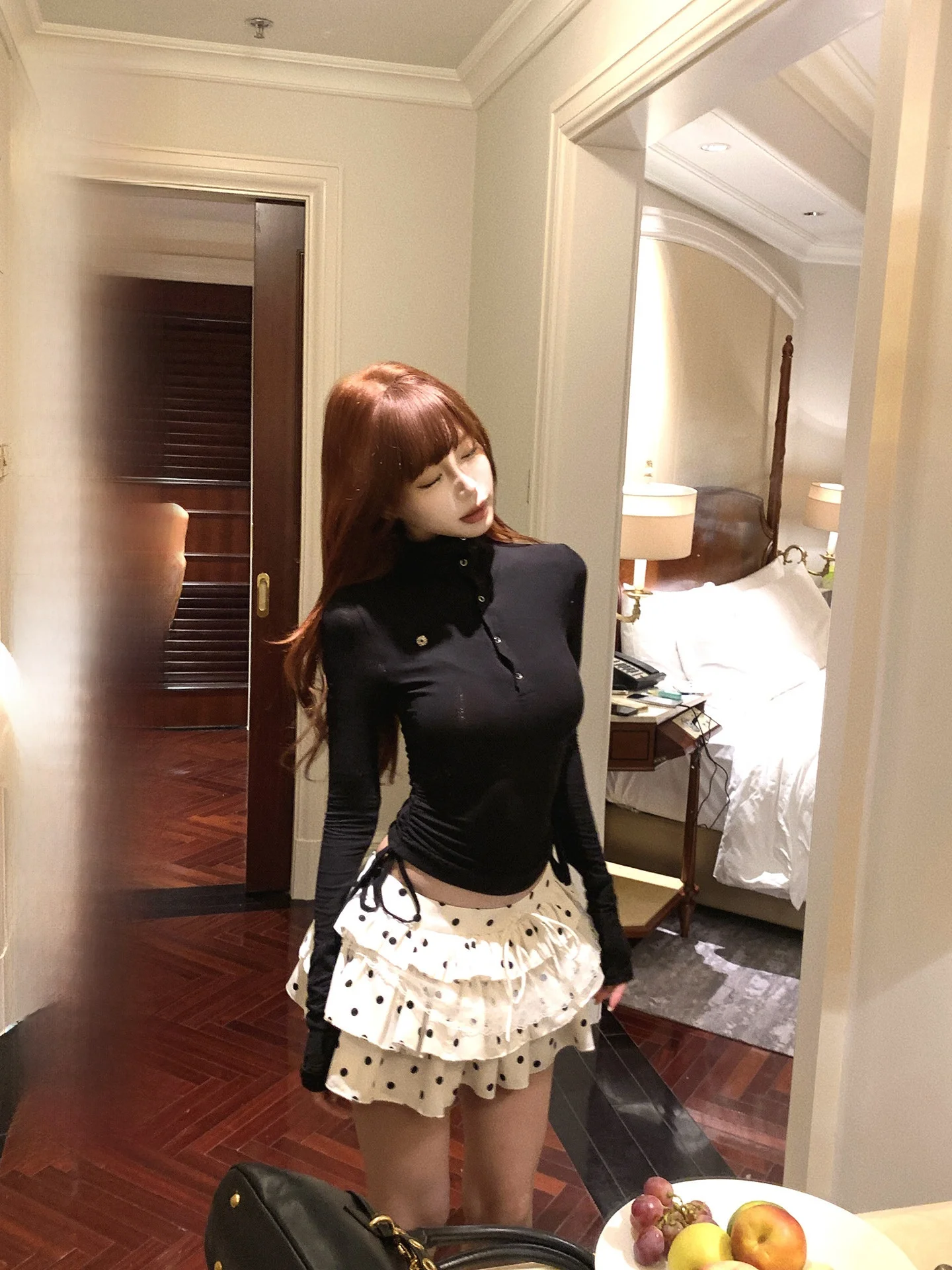 

Розовая женская футболка-топ Pinksoya для ранней осени, повседневная, с V-образным вырезом, удобная, дышащая, для ношения под одеждой