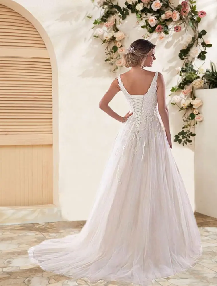 Women's A Line Boho Wedding Dresses for Bride Lace Applique A Line Beach Long Bridal Gowns Simple Wedding Dress