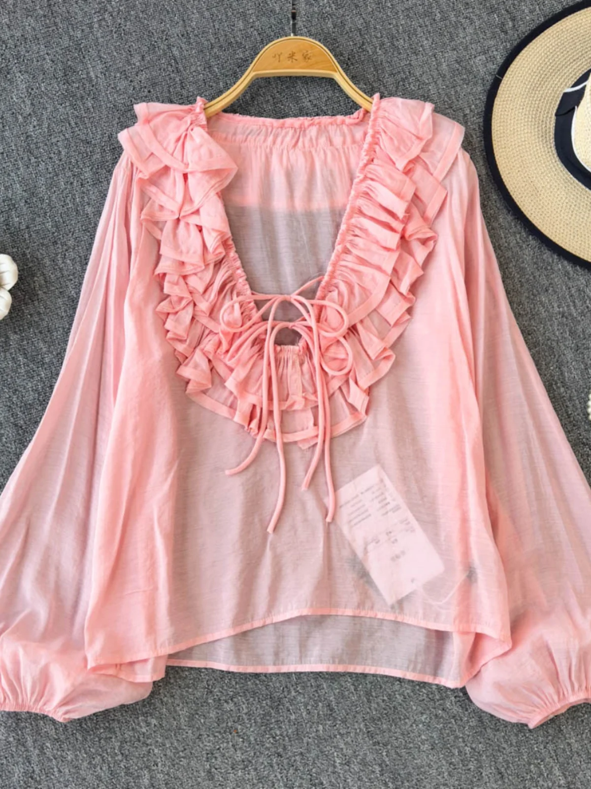 

Spring 2025 Slim Fit Long Sve V Ne Splicing Design Ear Look Collar irt Korean Sle Commute Loose pe Lantern Sve