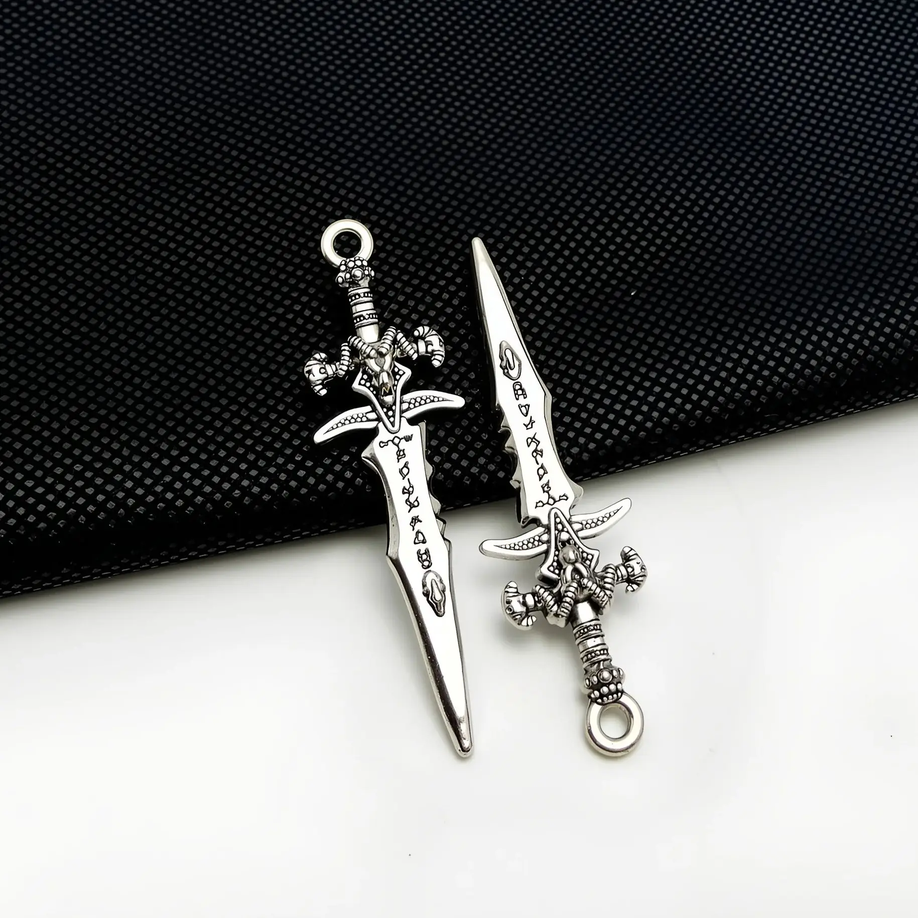 2Pcs Punk Retro Sword Rose Sun Bead of Fortune Heart Pendant DIY necklace bracelet and keychain decorative accessories