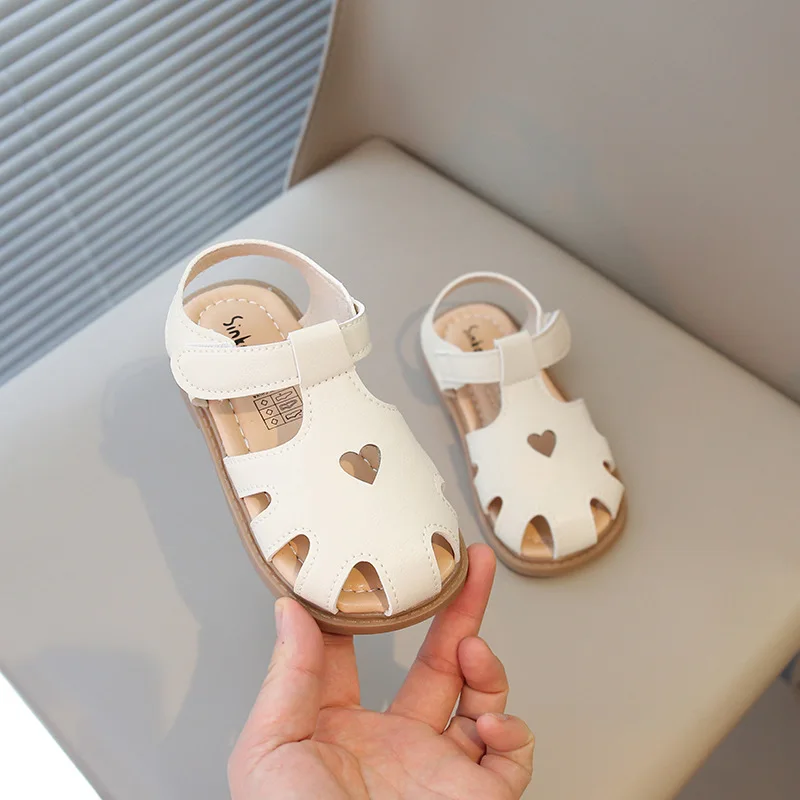 Spring Girl's Princess Shoes Cover Toe Hollow Out Heart Sweet Kid Flat Shoe Solid Colors Anti-slip Fashion Daily Children Shoes
