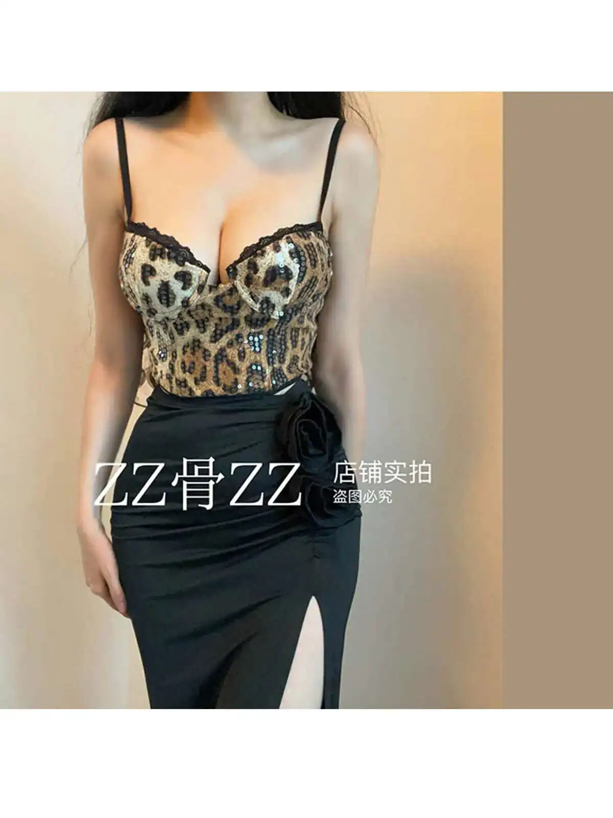 الدانتيل صيف جديد الربط الترتر الديكور مثير الرغبة النقية الساخن فتاة حزام تانك القمم موضة الحلو رداء علوي من دون أكمام للنساء القمم 2025 جديد HGD7