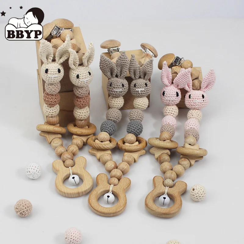 Baby Pram Pendant RattleWood Teether Baby Bed Hanging Rattles Toy Amigurumi Bunny Shape Crochet Beads Bracelet Pram Clip