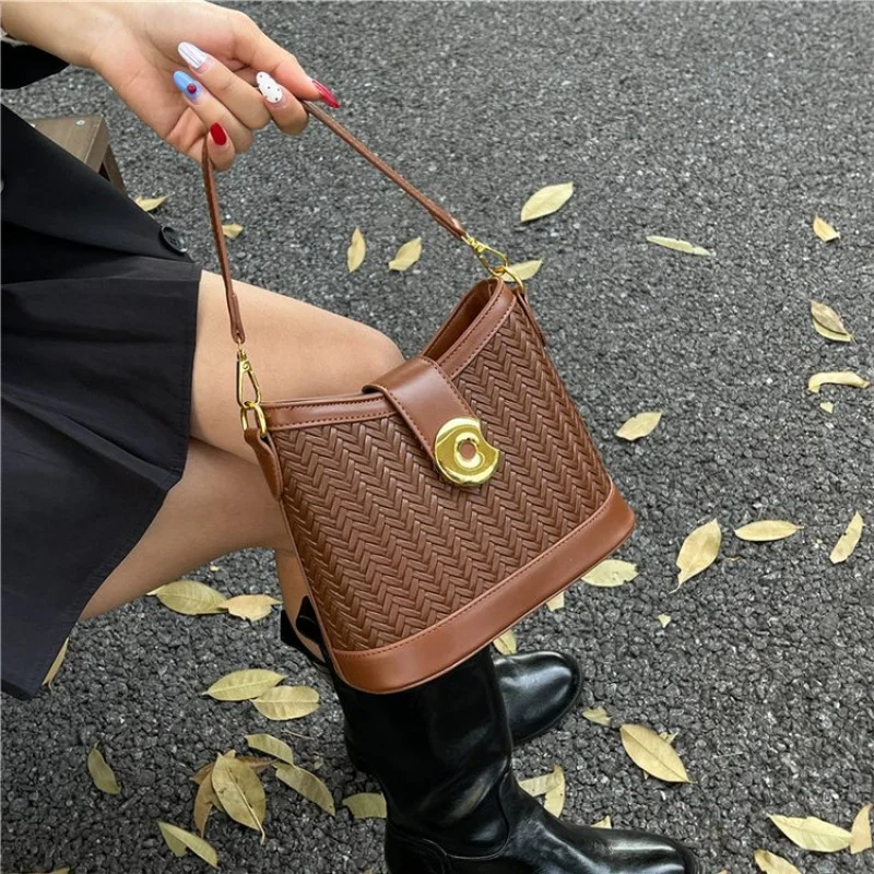 

Женская большая сумка из кожи с рисунком звезды, высококачественная и пригородная в парижском стиле ​